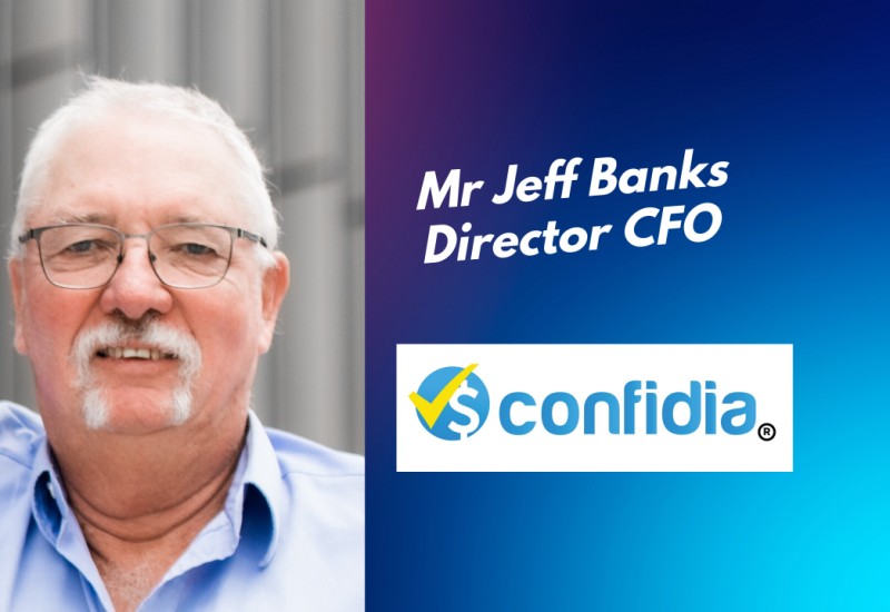 Mr Jeff Banks